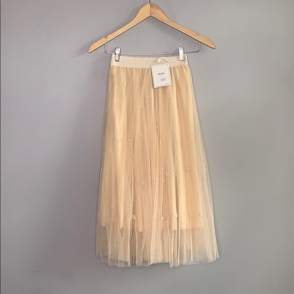 Dresses & Skirts - Pink Tulle Pearl Decorated Skirt New With Tags